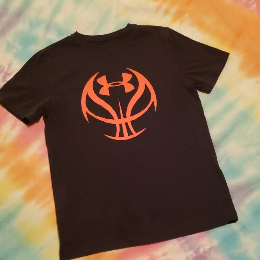 Boys Under Armor basketball t-shirt